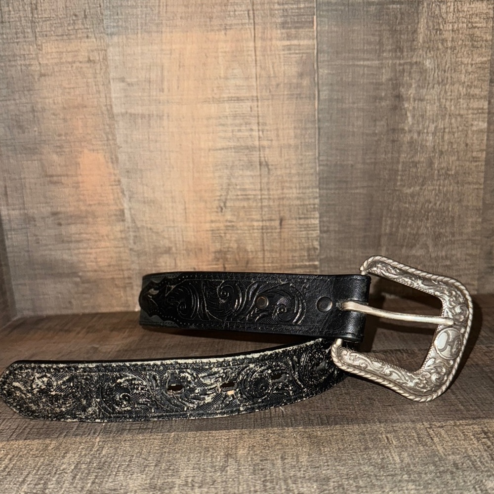 BD leather Belt- size 20‎